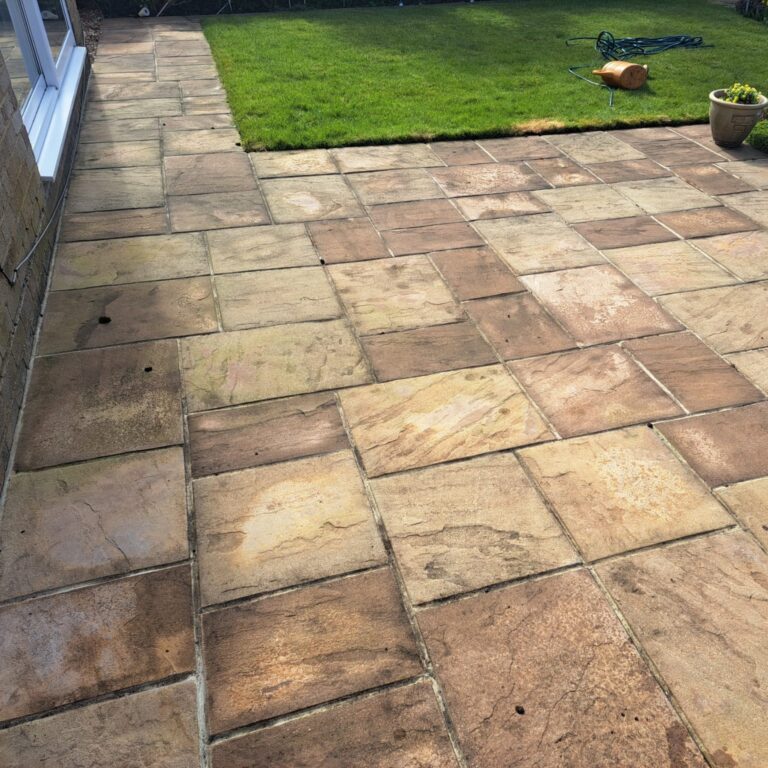 Exterior Cleaning & Driveway Restoration