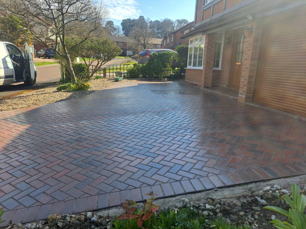 Exterior Cleaning & Driveway Restoration